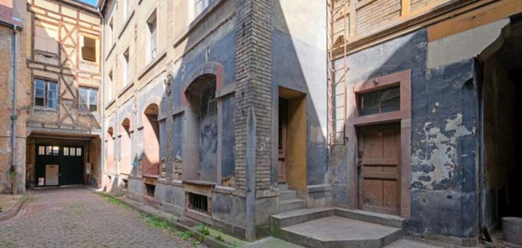 Programme immobilier neuf : 10, place de la Cathédrale CGP - Colmar : logements neufs réhabilités dans la Vieille Ville, face à la Cathédrale (68000) - Référence : 15963